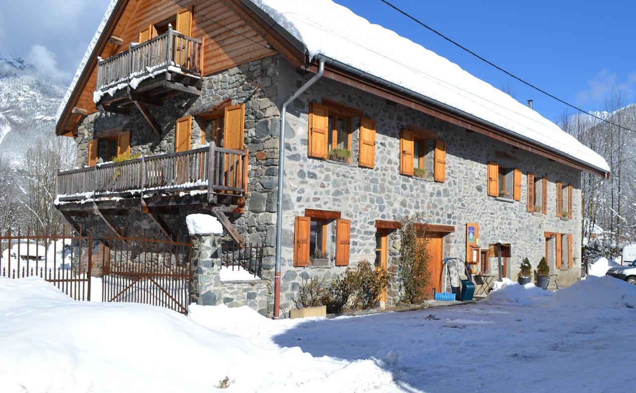La Cle Des Bois Bed & Breakfast Le Bourg-dʼOisans Dış mekan fotoğraf