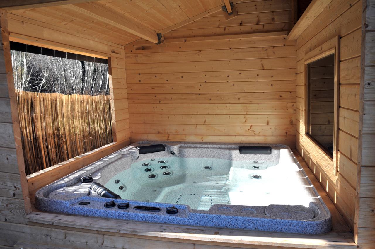 La Cle Des Bois Bed & Breakfast Le Bourg-dʼOisans Dış mekan fotoğraf